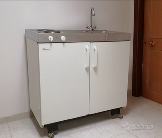 Cucinino frigo lavello