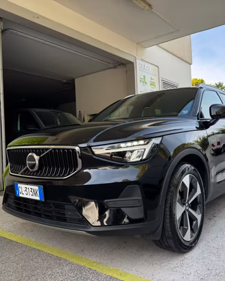 Volvo XC40 1.5 T2 Core GEARTRONIC UNIPROPR GARAN24