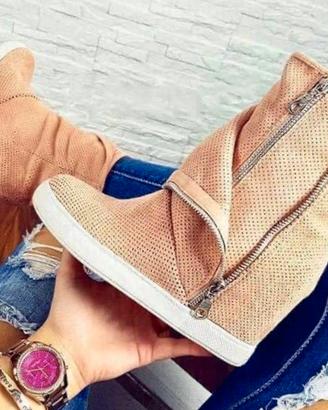 Scarpe stivaletto color beige