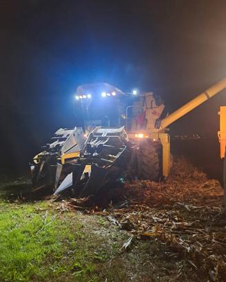 Mietitrebbia New holland tx 34