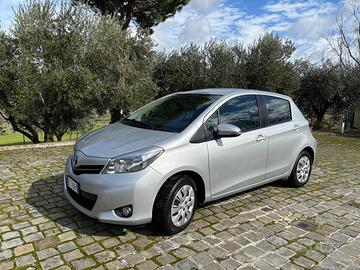 Toyota Yaris Anno 2013 (Adatta per Neopatentati)