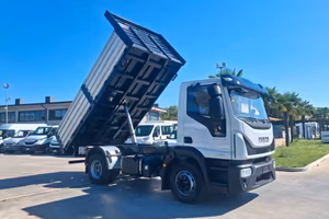 Iveco Eurocargo 140e22 RIBALTABILE CAMBIO 8 MARCE