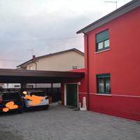 tettoia auto in perfette condizioni 