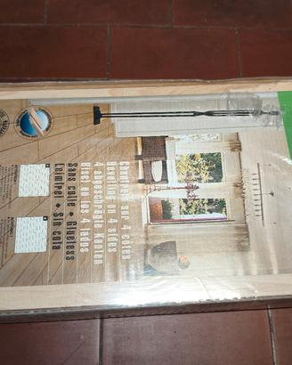 parquet , palchetto, pavimento  in laminato 