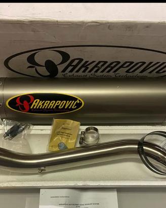 Scarico Akrapovic ovale in titanio