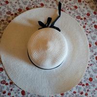 cappello in paglia