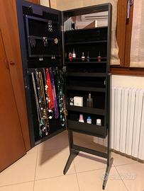 Armadietto portagioie con specchio e luci LED