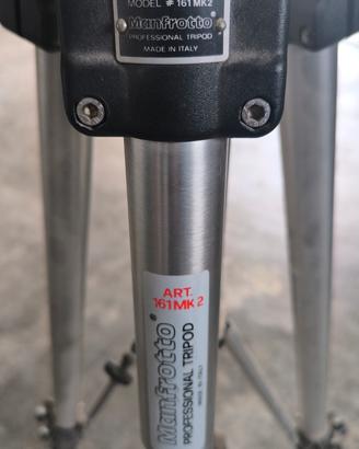 Treppiede Manfrotto 161MK2