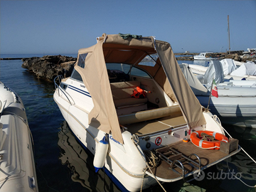 Gobbi 21 Cabin 6.8m 200cv - Barca Scafo Cabinato