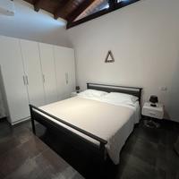 Letto matrimoniale in ferro con doghe + materasso