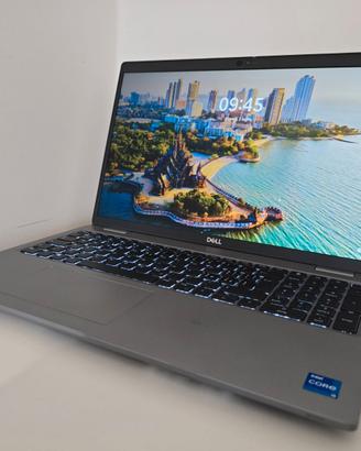 Dell Latitude 5520..i5-1135G7 Ram 16..2 SSD 256