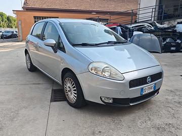 fiat grande punto  -