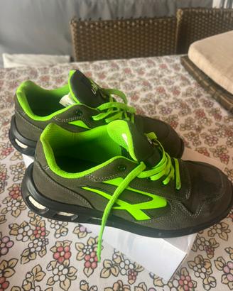 Scarpe u power