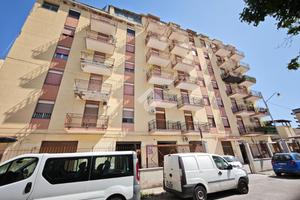 5 LOCALI A PALERMO