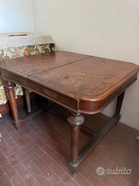 Tavolo in legno 120x140