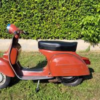 Piaggio Vespa TS 125 Kadmandu conservata