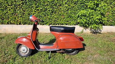 Piaggio Vespa TS 125 Kadmandu conservata