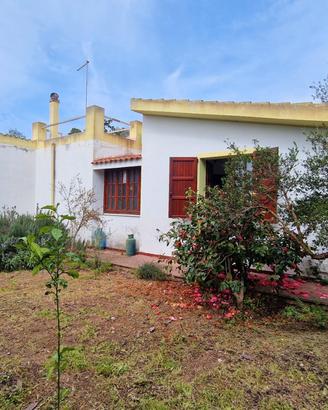 Alghero Punta Moro casa con 4000 m terreno