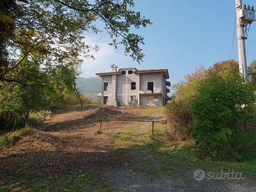 Villa monofamiliare da completare