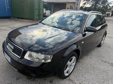 AUDI A4 1.9 TDI/130 CV cat Avant senza lavoro da