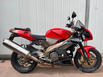 Moto Aprilia Tuono 1000 OLD