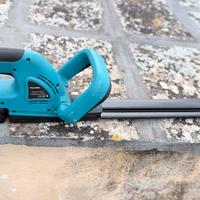 Tagliasiepe a batteria