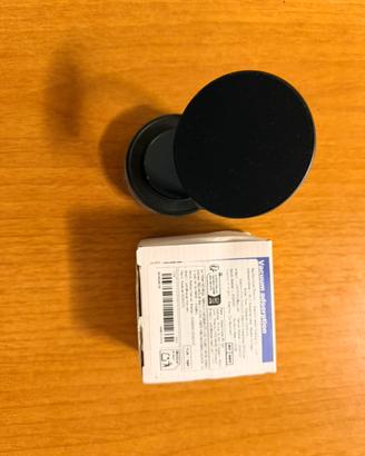 Supporto magnetico per telefono