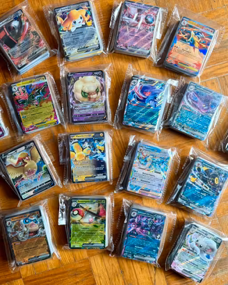Lotti pokemon da 60 carte