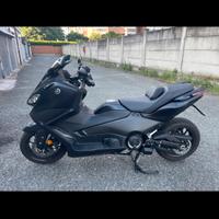 Tmax 560