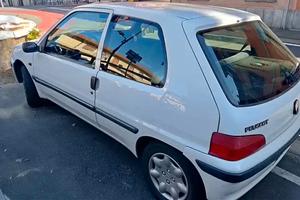  Peugeot 106 del 98 