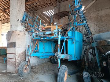 trampolo irroratore marca Caruelle modello Bob