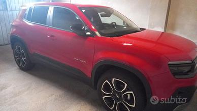 JEEP AVENGER 1.2 Turbo Summit – Rossa – 14.000 km