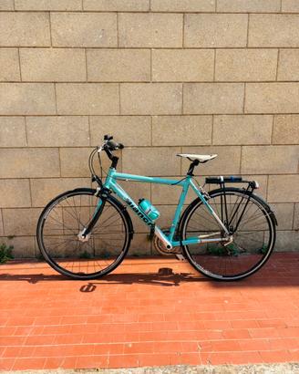 Bianchi T-Road