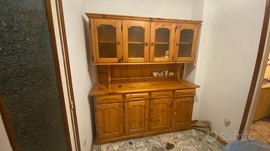 Credenza in legno di pino massiccio chiaro