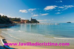 LERICI-Appartamenti in Villa a 50 mt dal mare
