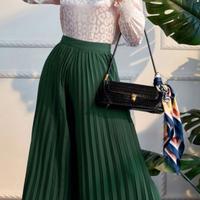 Nuovo.Pantalone a palazzo, pieghettato tg M/L