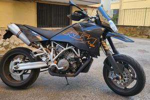 KTM SM 950