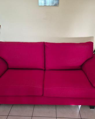 Divano rosso poltronesofà