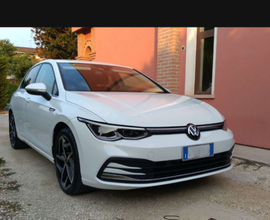 Golf 8 5p 1.5 tgi style 130cv dsg Metano