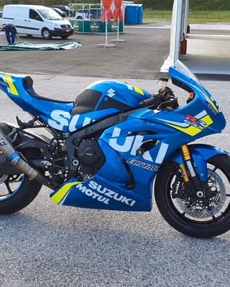 suzuki gsx r 1000 2019 R 