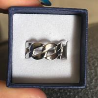 Anello a catena argentato