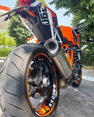 KTM Super Duke 1290R del 2015 THE BEAST come nuova