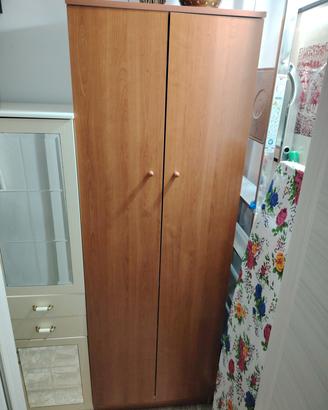 2 armadietti