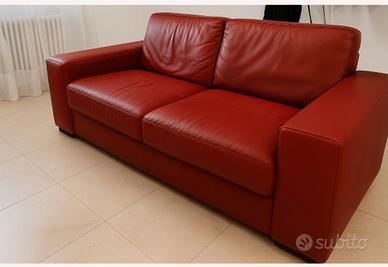 Divano 3 Posti Natuzzi in Pelle Rosso-Bordeaux