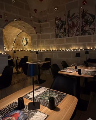 Pizzeria