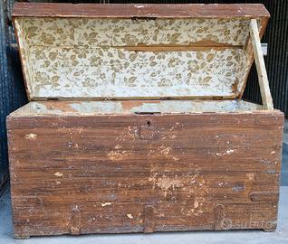 Cassone della Dote - in legno - da restaurare