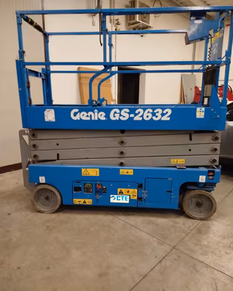 Piattaforma verticale elettrica Genie GS 2632
