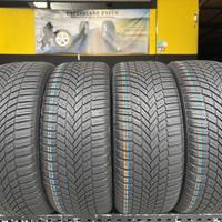 4 Gomme 205/45R17 Bridgestone 4 Stagioni 85%residu