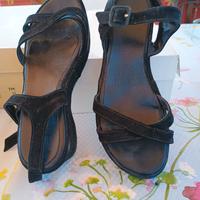 Sandali con zeppa donna