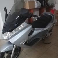 Piaggio X8